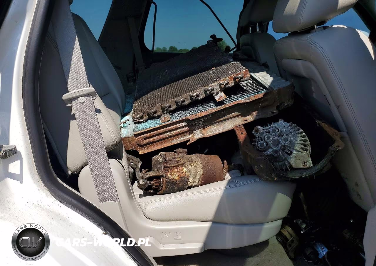 2010 Chevrolet Tahoe K1500 Lt VIN:1GNUKBE00AR261956 - 11