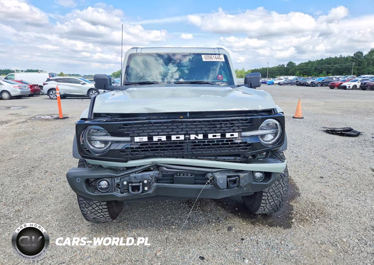 2023 Ford Bronco Base VIN:1FMEE5DP1PLB44009 - 5