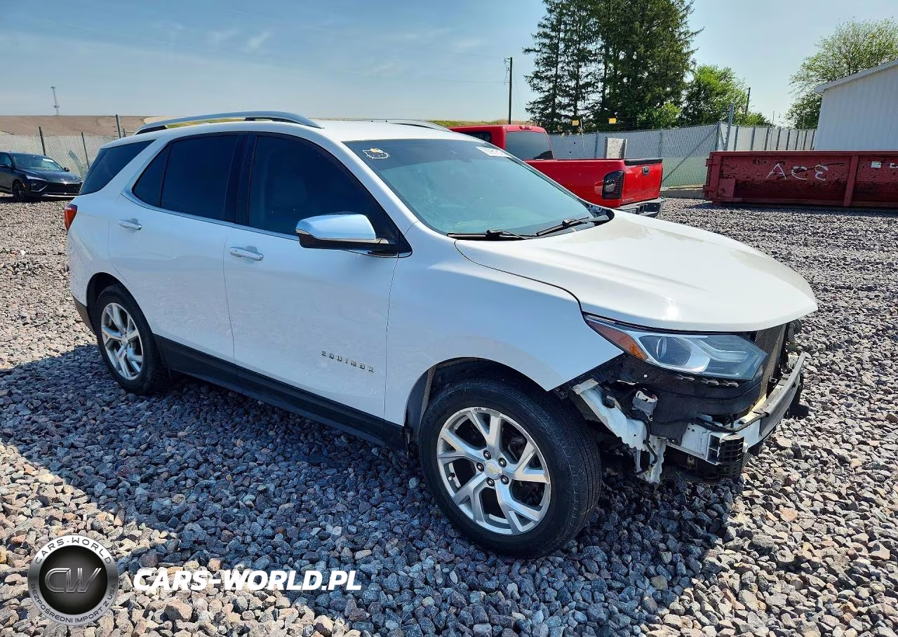 2018 Chevrolet Equinox Premier VIN:2GNAXMEV5J6193242 - 4