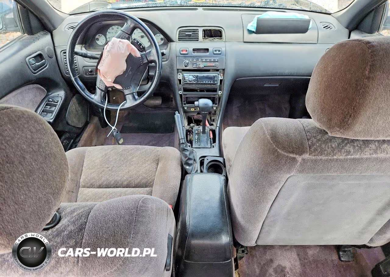 1998 Nissan Maxima VIN:JN1CA21D2WM910423 - 8