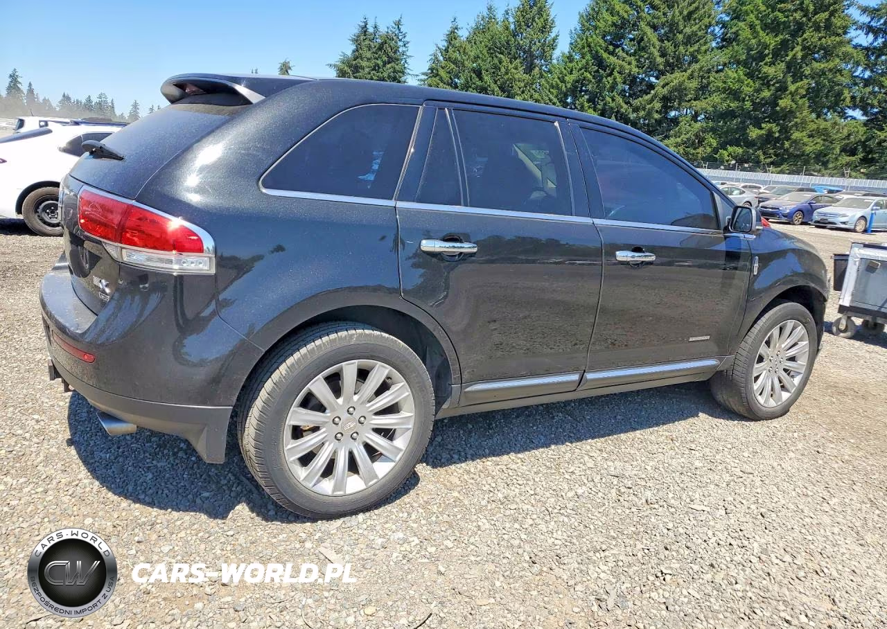 2013 Lincoln Mkx VIN:2LMDJ8JKXDBL16538 - 3