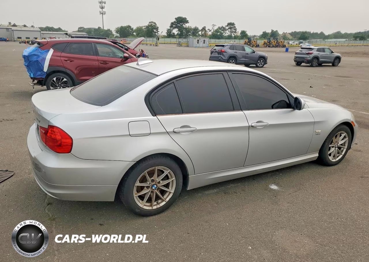2010 BMW 328 Xi Sulev VIN:WBAPK5C52AA810607 - 3