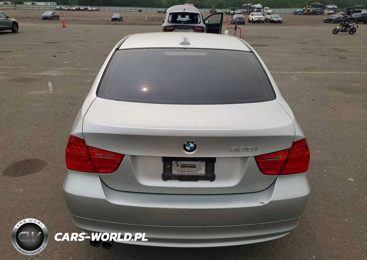 2010 BMW 328 Xi Sulev VIN:WBAPK5C52AA810607 - 6