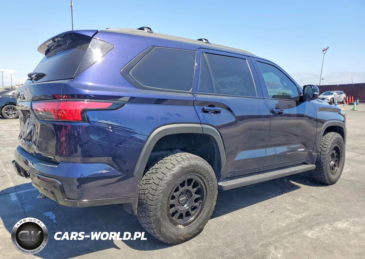 2025 Toyota Sequoia Sr5 VIN:7SVAAABA8SX056555 - 3