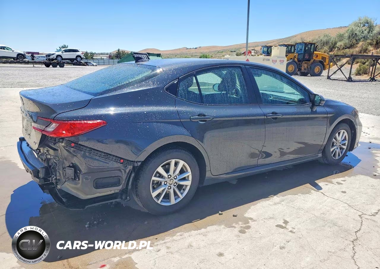 2025 Toyota Camry Le VIN:4T1DAACK4SU058041 - 3