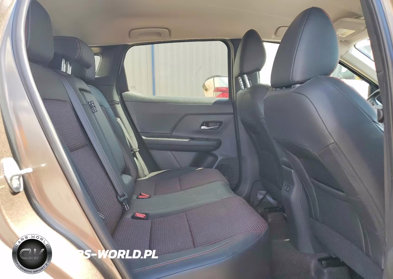 2026 Nissan Kicks Sr VIN:3N8AP6DAXTL383530 - 10