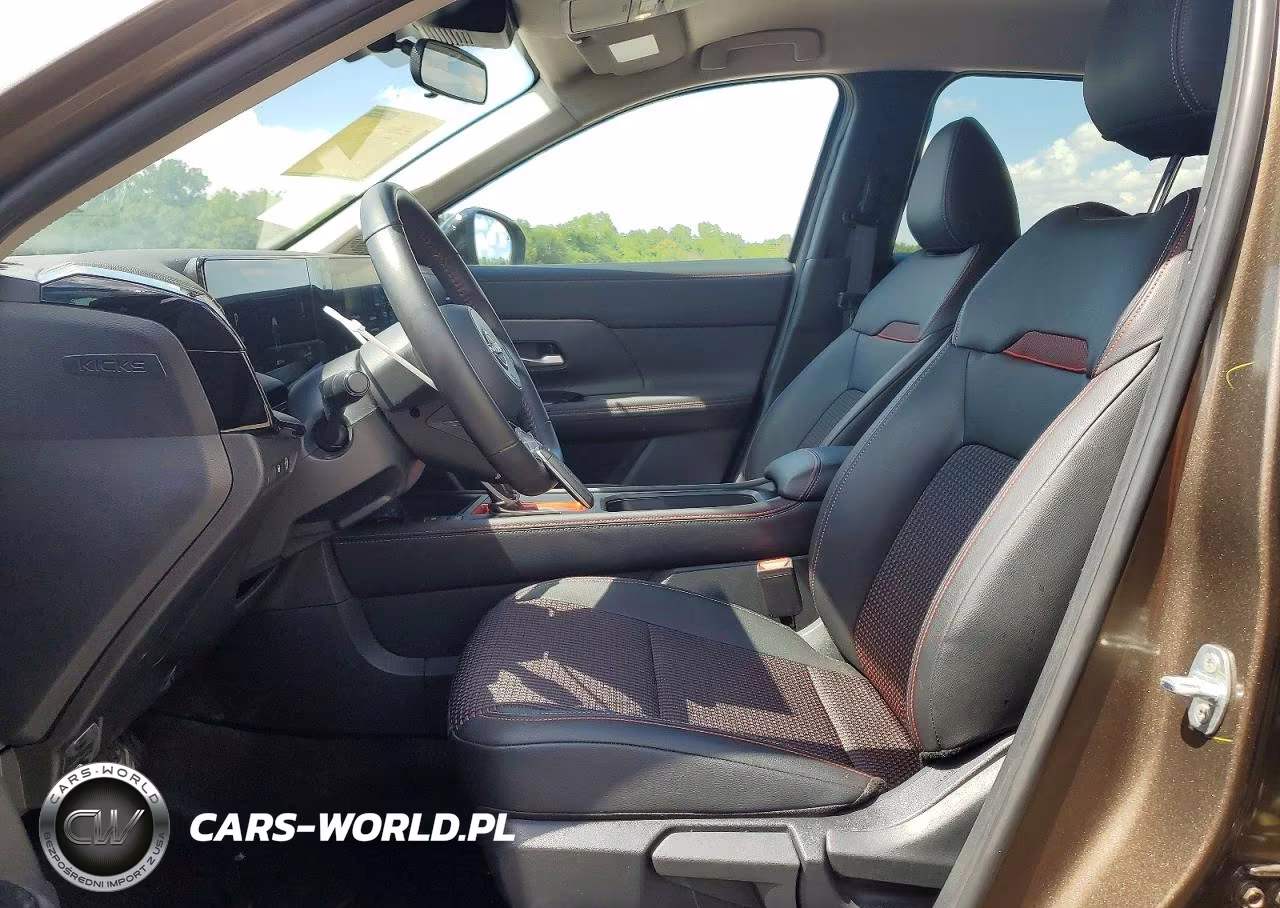 2026 Nissan Kicks Sr VIN:3N8AP6DAXTL383530 - 7