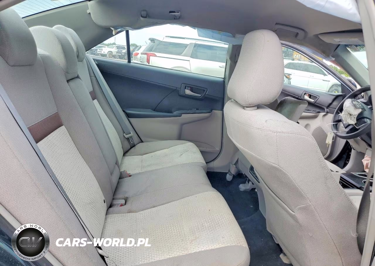 2012 Toyota Camry VIN:4T4BF1FK4CR193807 - 10