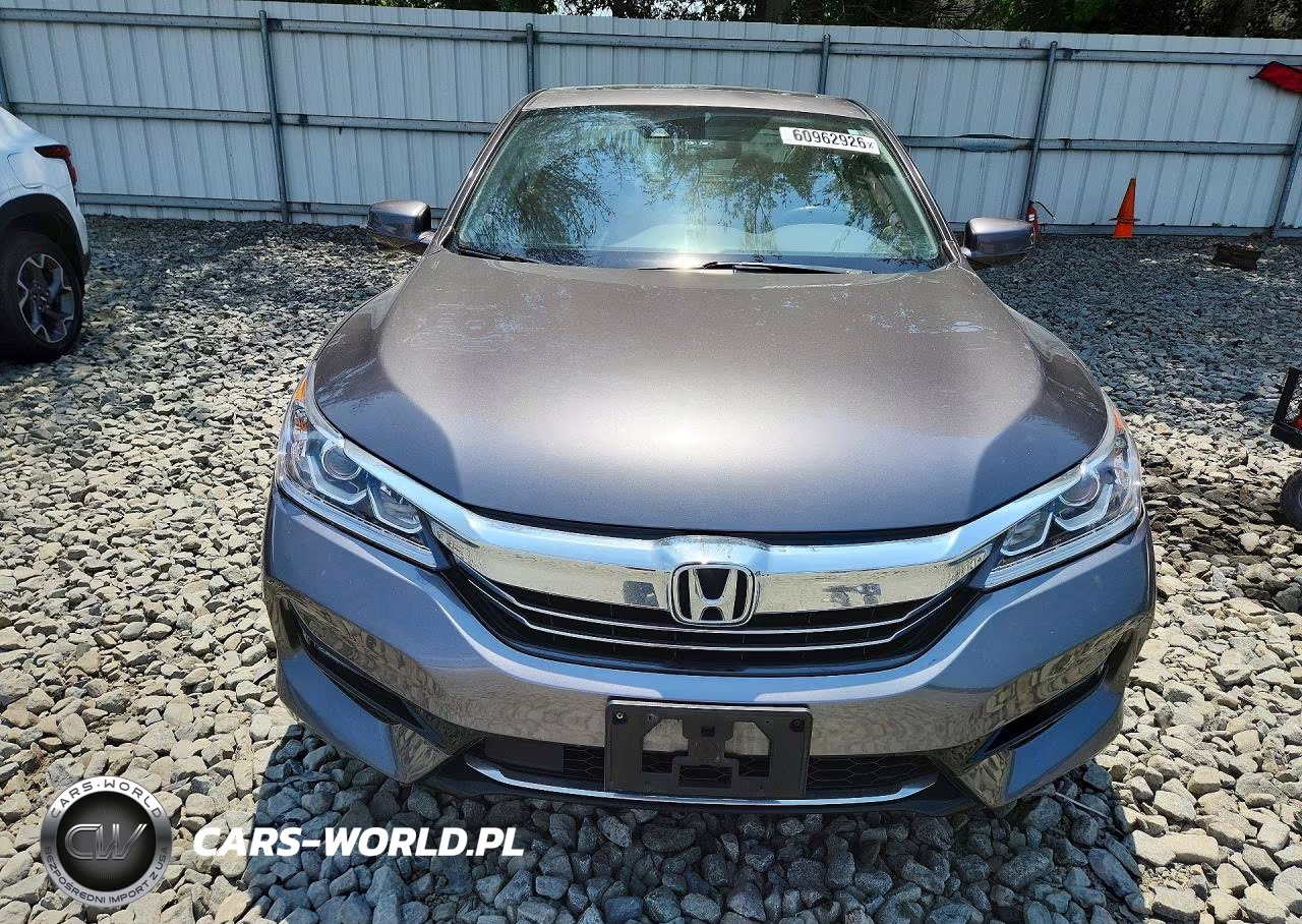2017 Honda Accord Hybrid VIN:JHMCR6F51HC002275 - 5