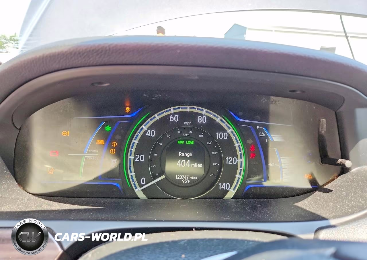 2017 Honda Accord Hybrid VIN:JHMCR6F51HC002275 - 9