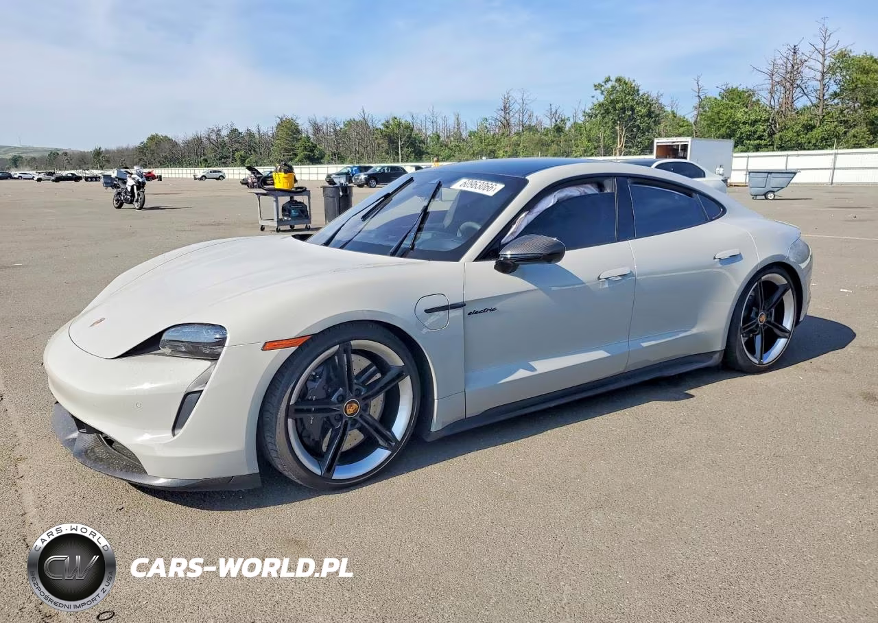 2021 Porsche Taycan Turbo – zdjęcie 1 z 12