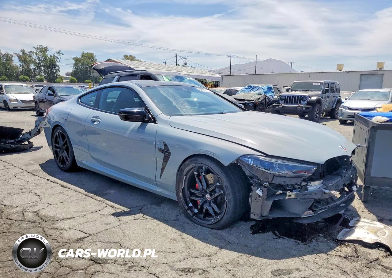 2023 BMW M8 VIN:WBSAE0C04PCM00744 - 4