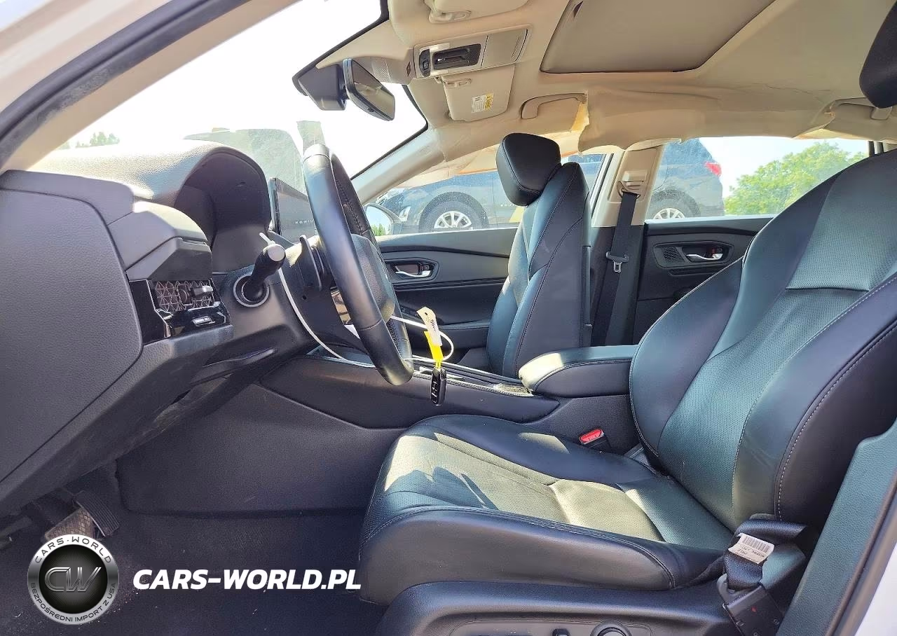 2024 Honda Accord Touring Hybrid VIN:1HGCY2F82RA084409 - 7