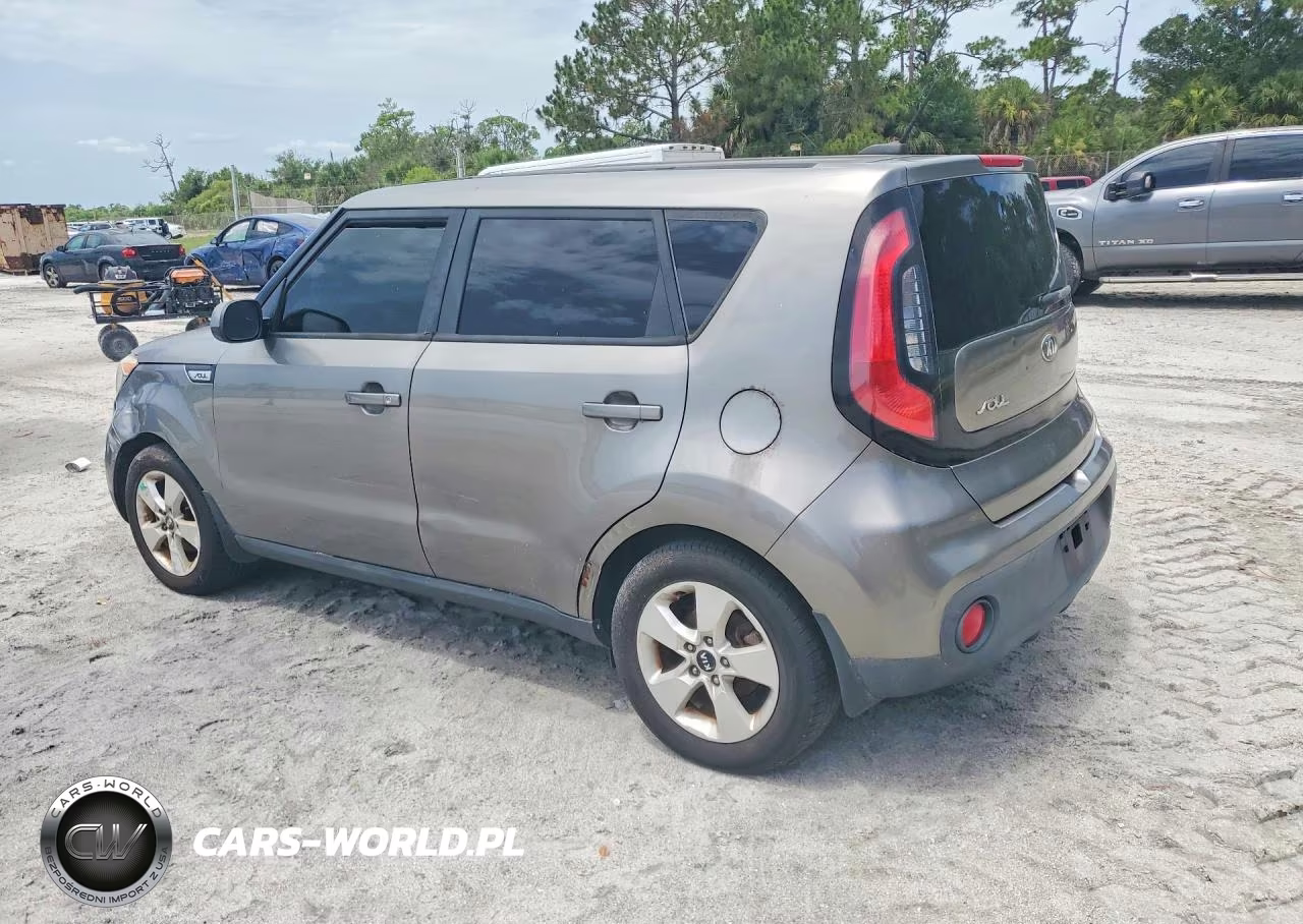 2018 Kia Soul Base VIN:KNDJN2A27J7610990 - 2
