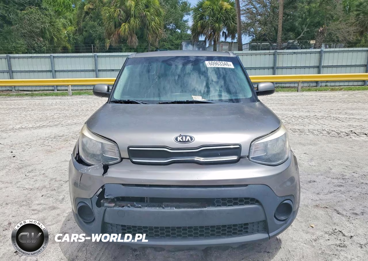 2018 Kia Soul Base VIN:KNDJN2A27J7610990 - 5