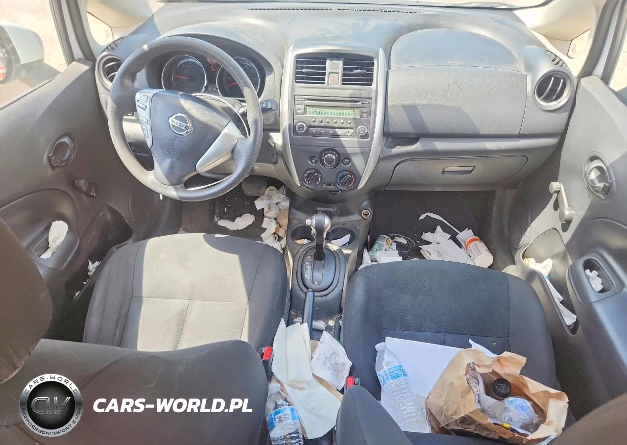 2018 Nissan Versa Note S VIN:3N1CE2CP1JL359125 - 8