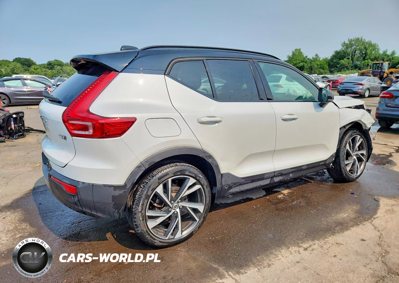 2022 Volvo Xc40 T5 R-Design VIN:YV4162UM1N2789005 - 3