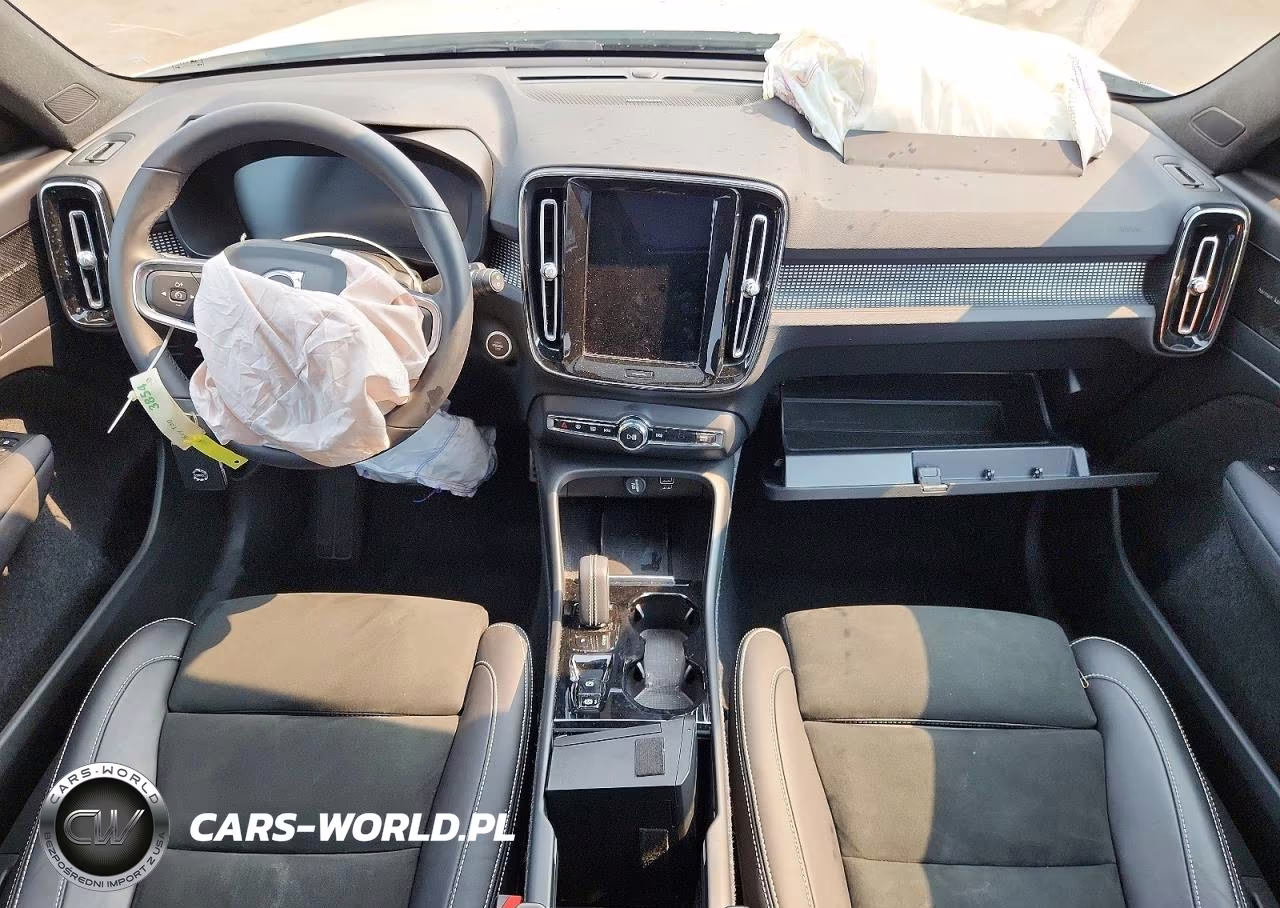 2022 Volvo Xc40 T5 R-Design VIN:YV4162UM1N2789005 - 8