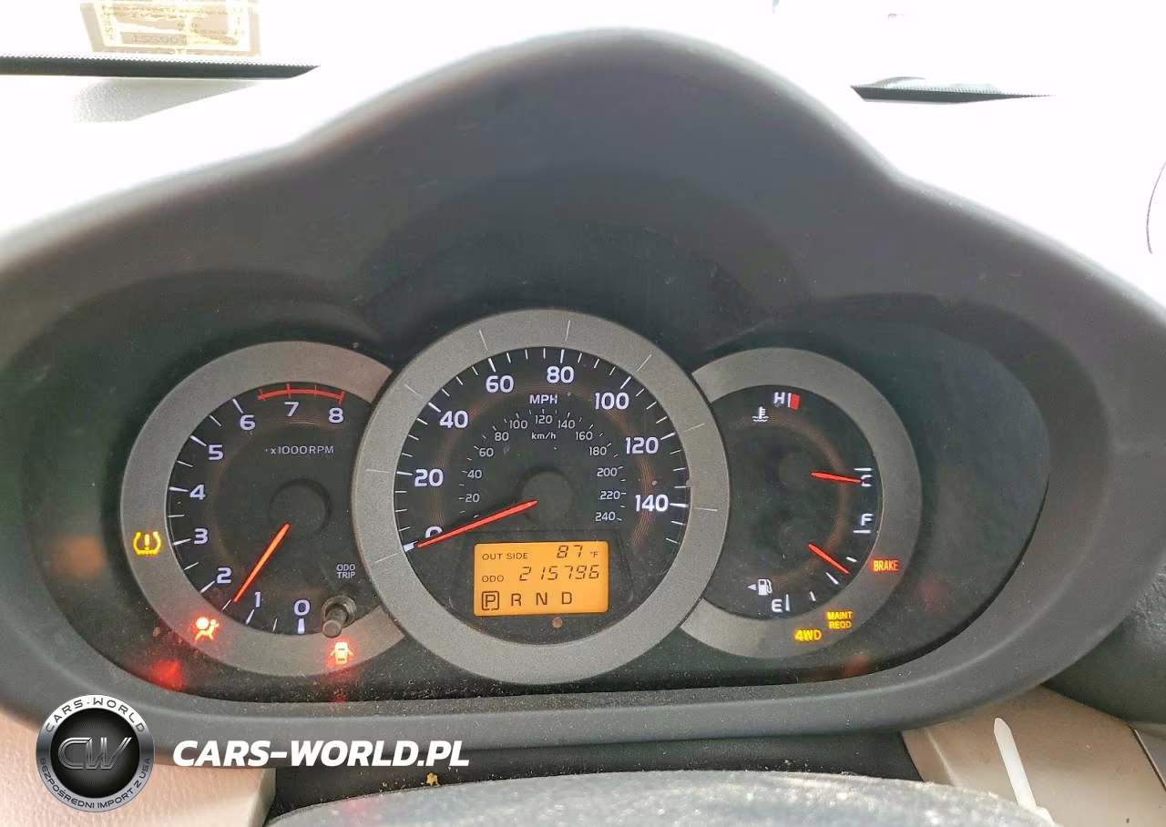 2007 Toyota Rav4 Limited VIN:JTMBK31V076015023 - 9