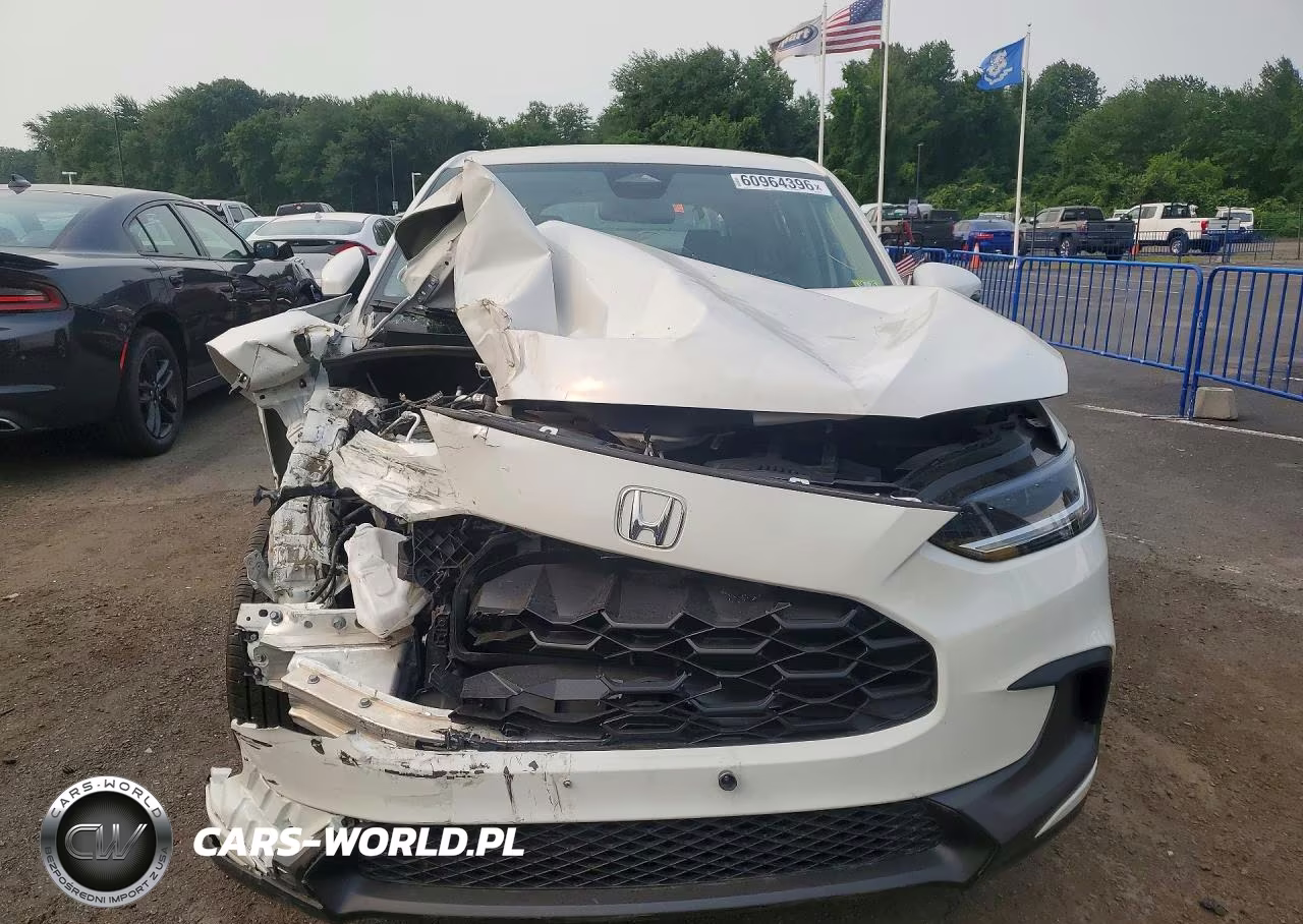 2025 Honda Hr-V Lx VIN:3CZRZ2H39SM710144 - 5