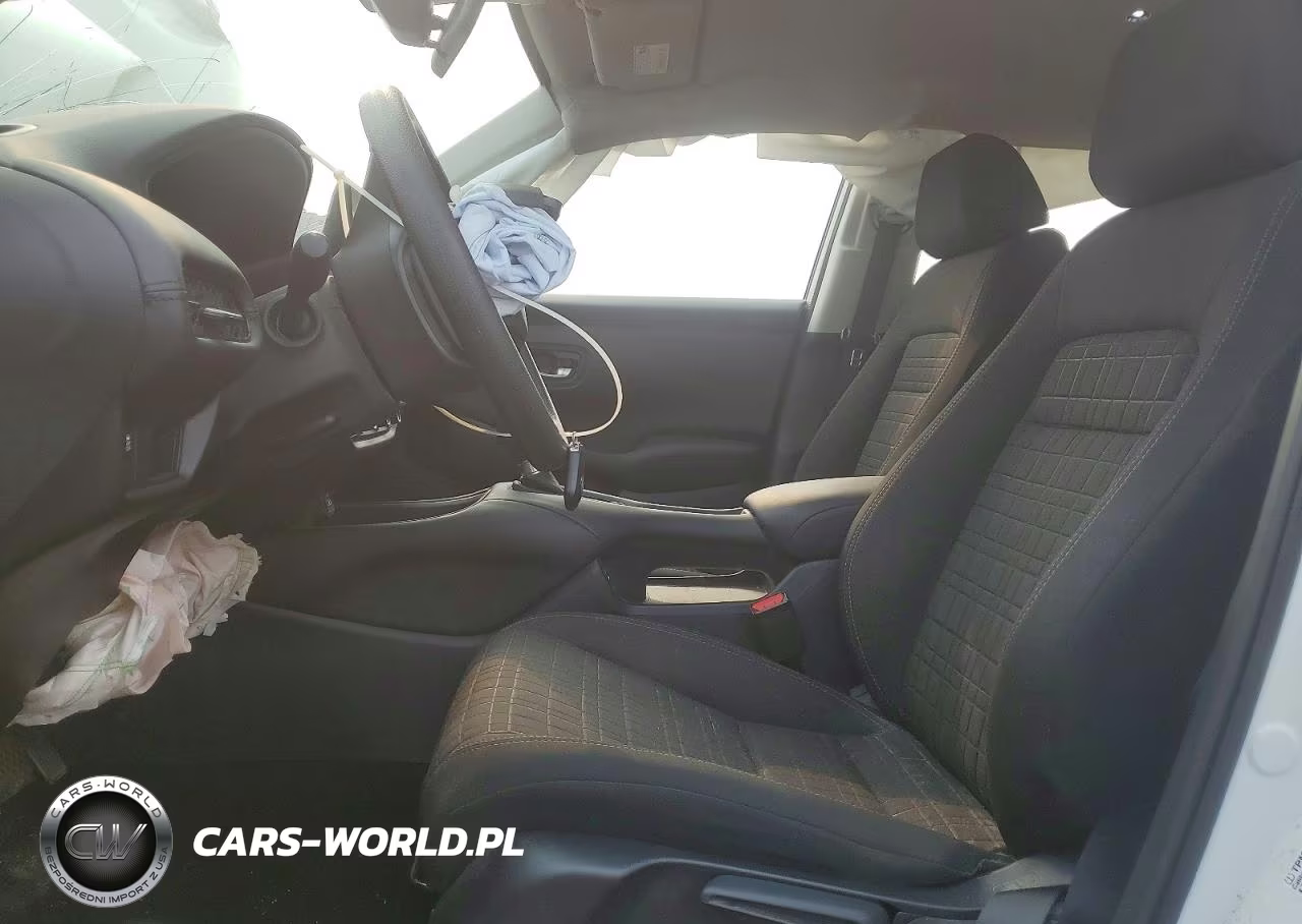 2025 Honda Hr-V Lx VIN:3CZRZ2H39SM710144 - 7