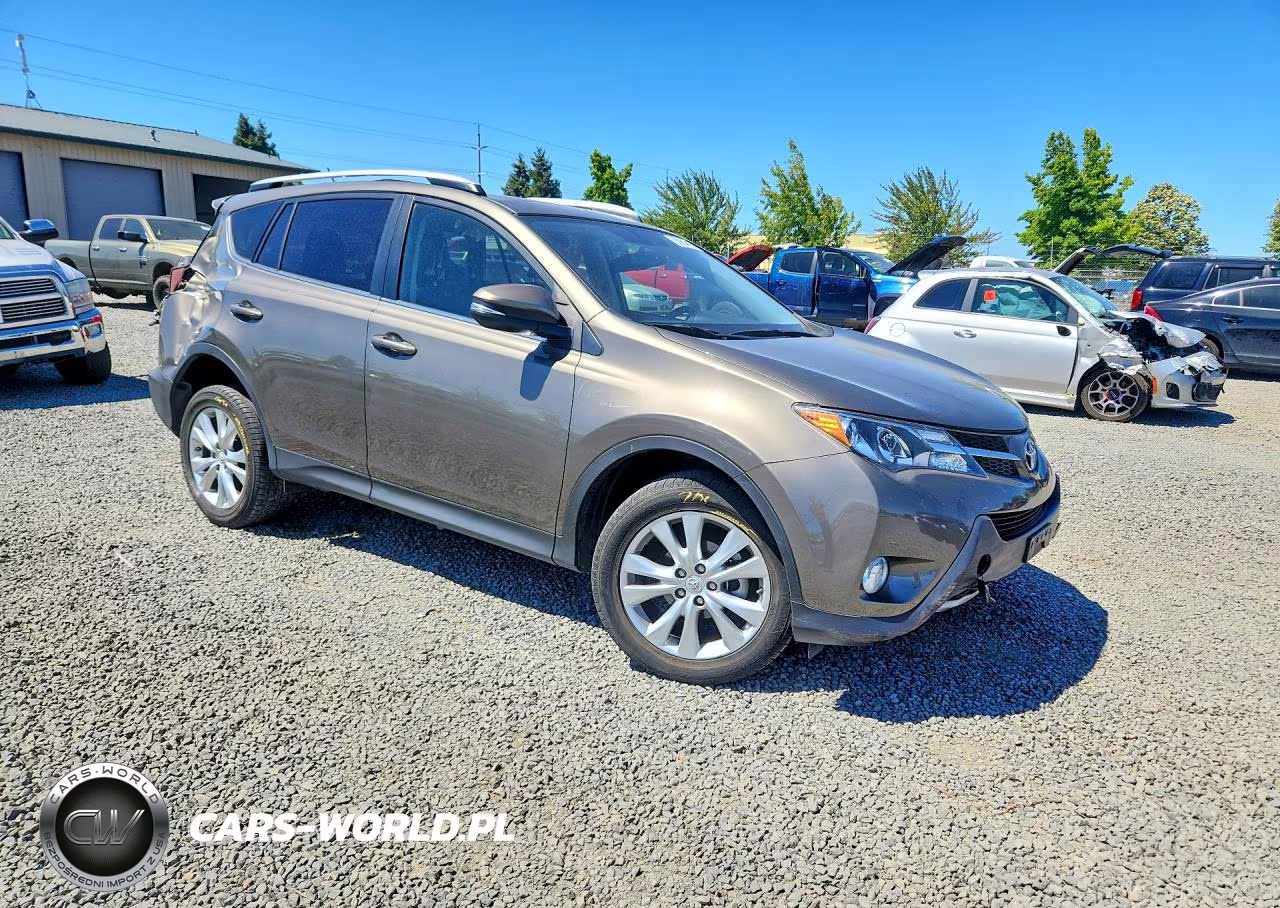 2015 Toyota Rav4 Limited VIN:JTMDFREV7FD125071 - 4