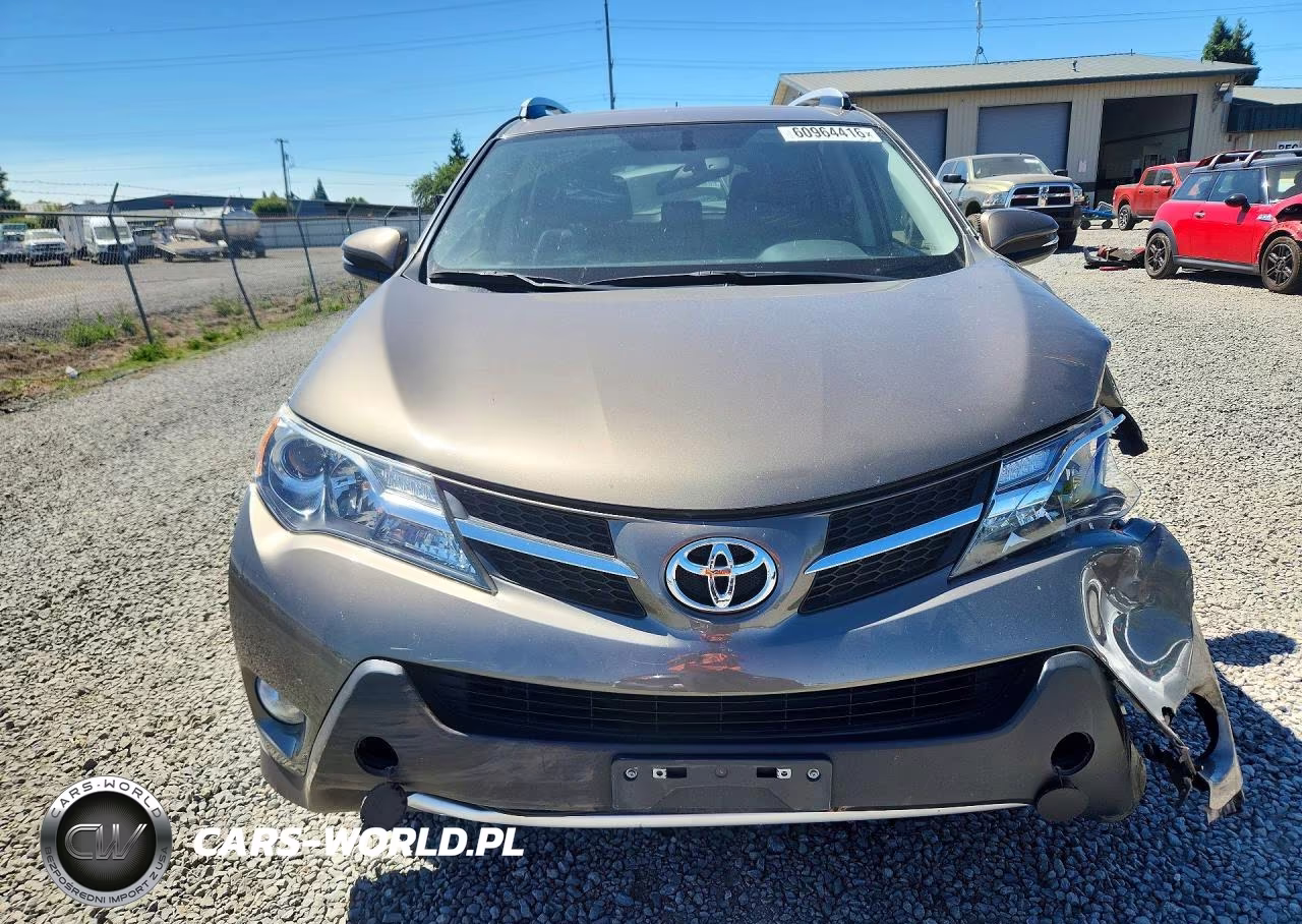 2015 Toyota Rav4 Limited VIN:JTMDFREV7FD125071 - 5