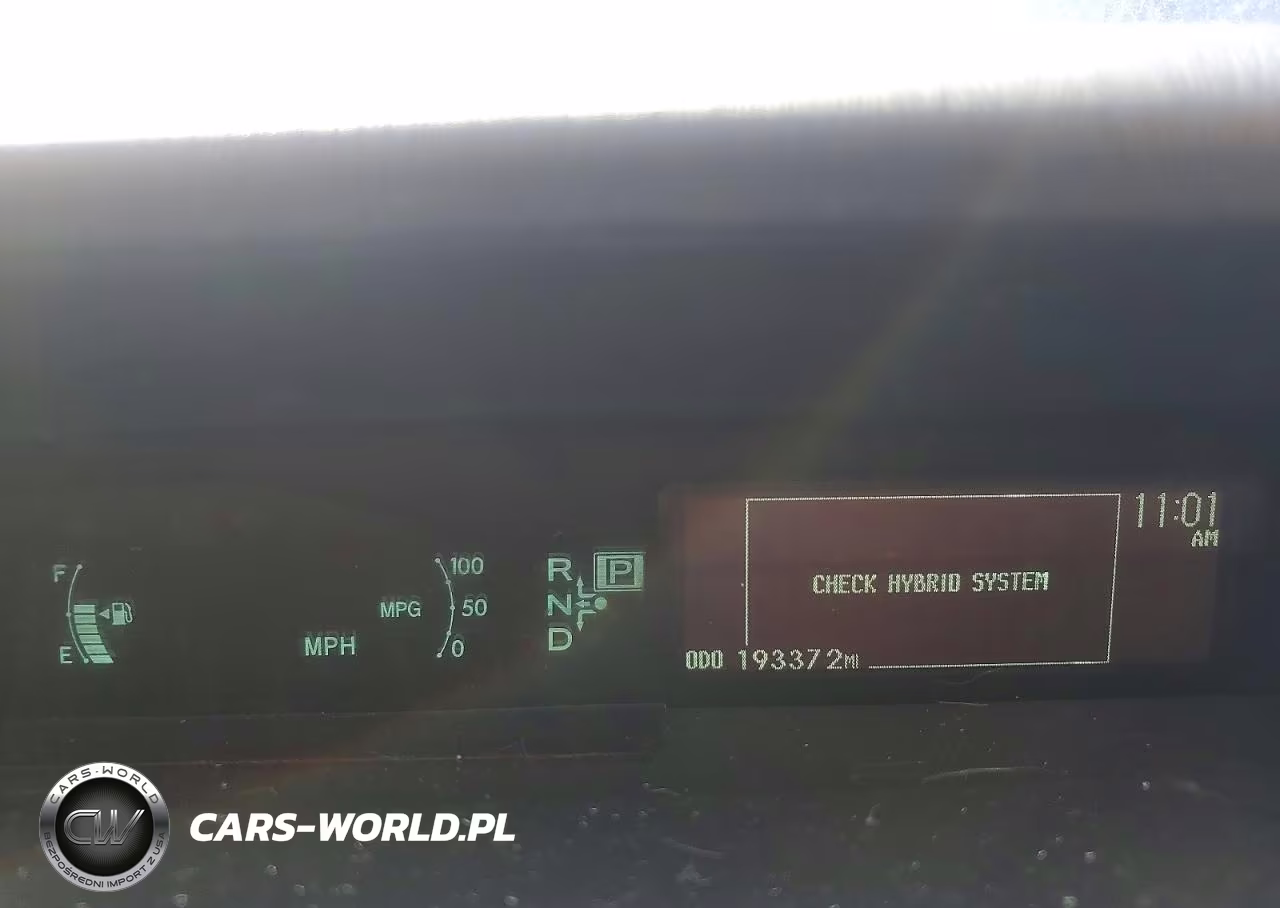 2011 Toyota Prius Two VIN:JTDKN3DU8B5355271 - 9
