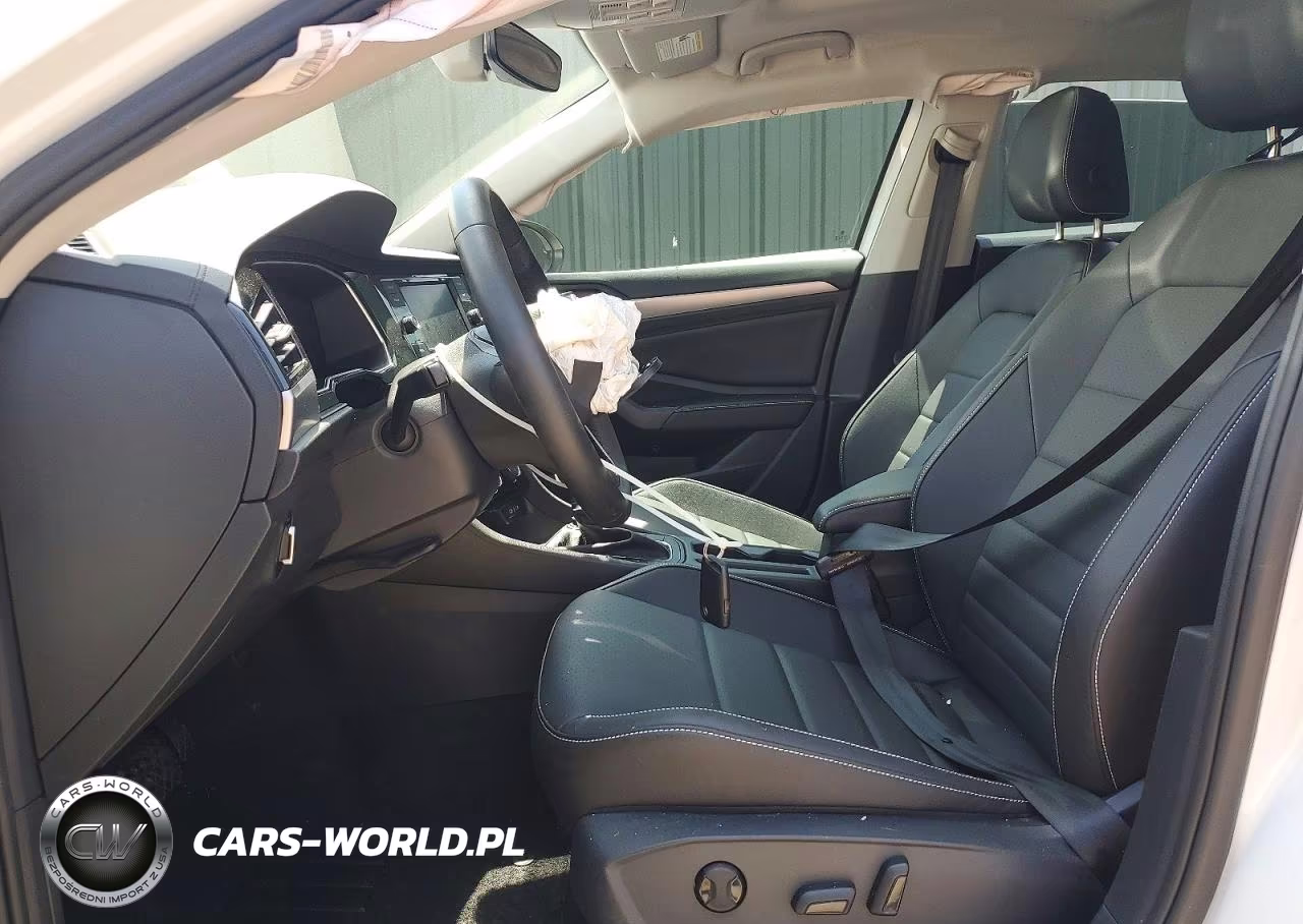 2024 Volkswagen Jetta Se VIN:3VW7M7BU6RM077068 - 7