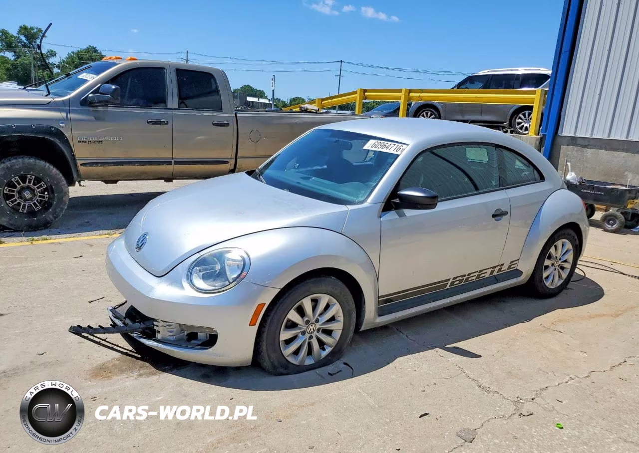 2014 Volkswagen Beetle VIN:3VWFP7AT8EM629384 - 1