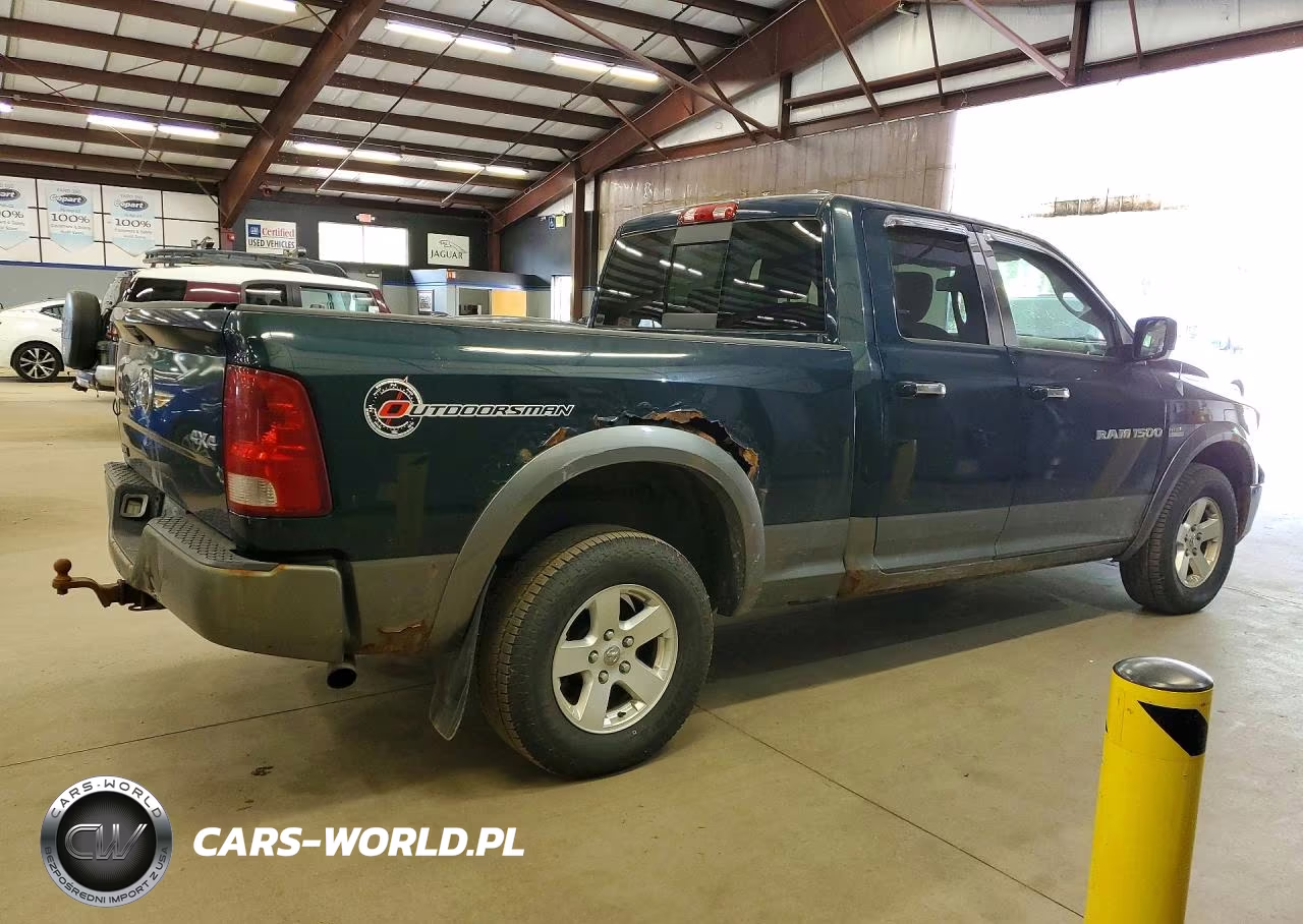 2011 Dodge Ram 1500 VIN:1D7RV1GT9BS670299 - 3