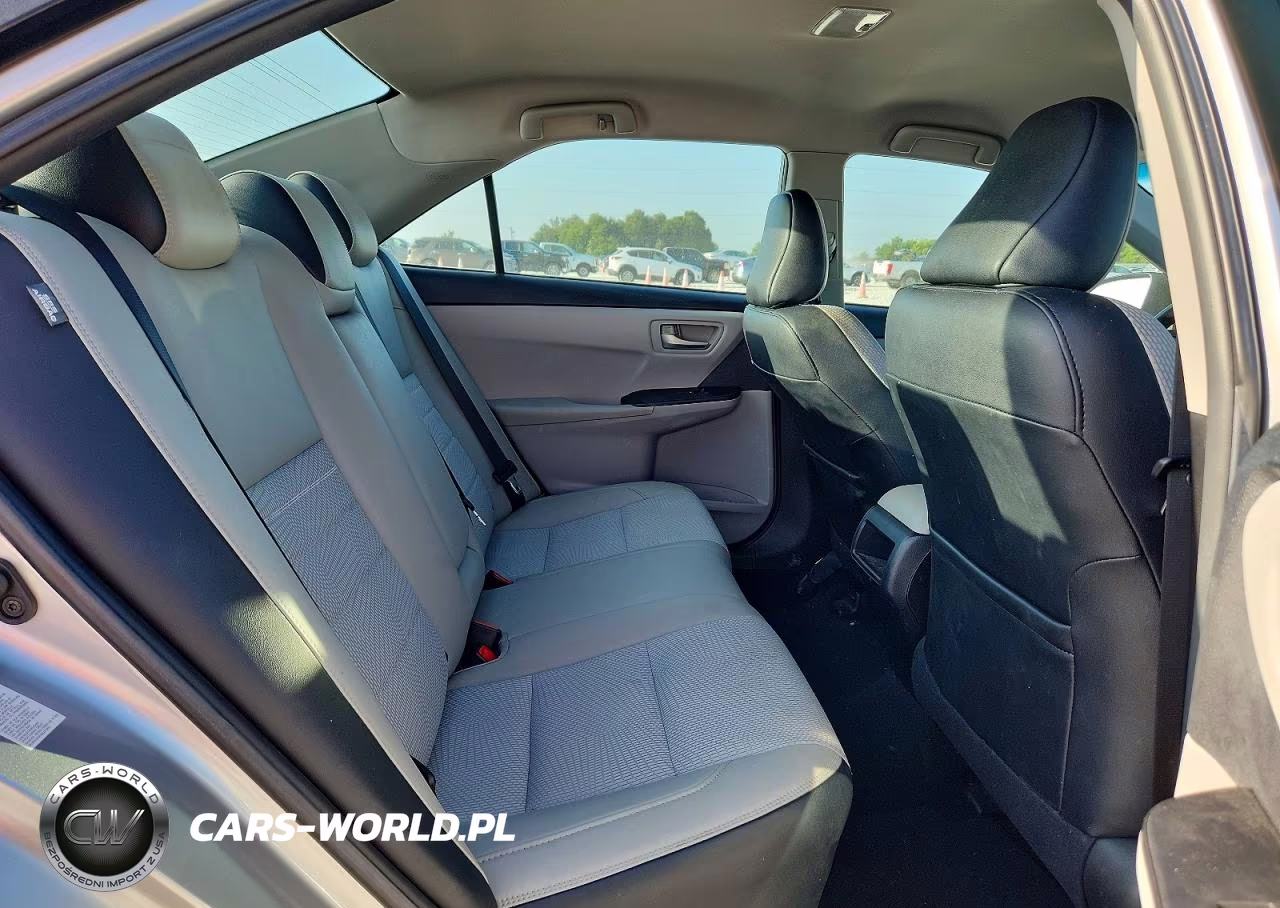 2016 Toyota Camry Se VIN:4T1BF1FK9GU124577 - 10