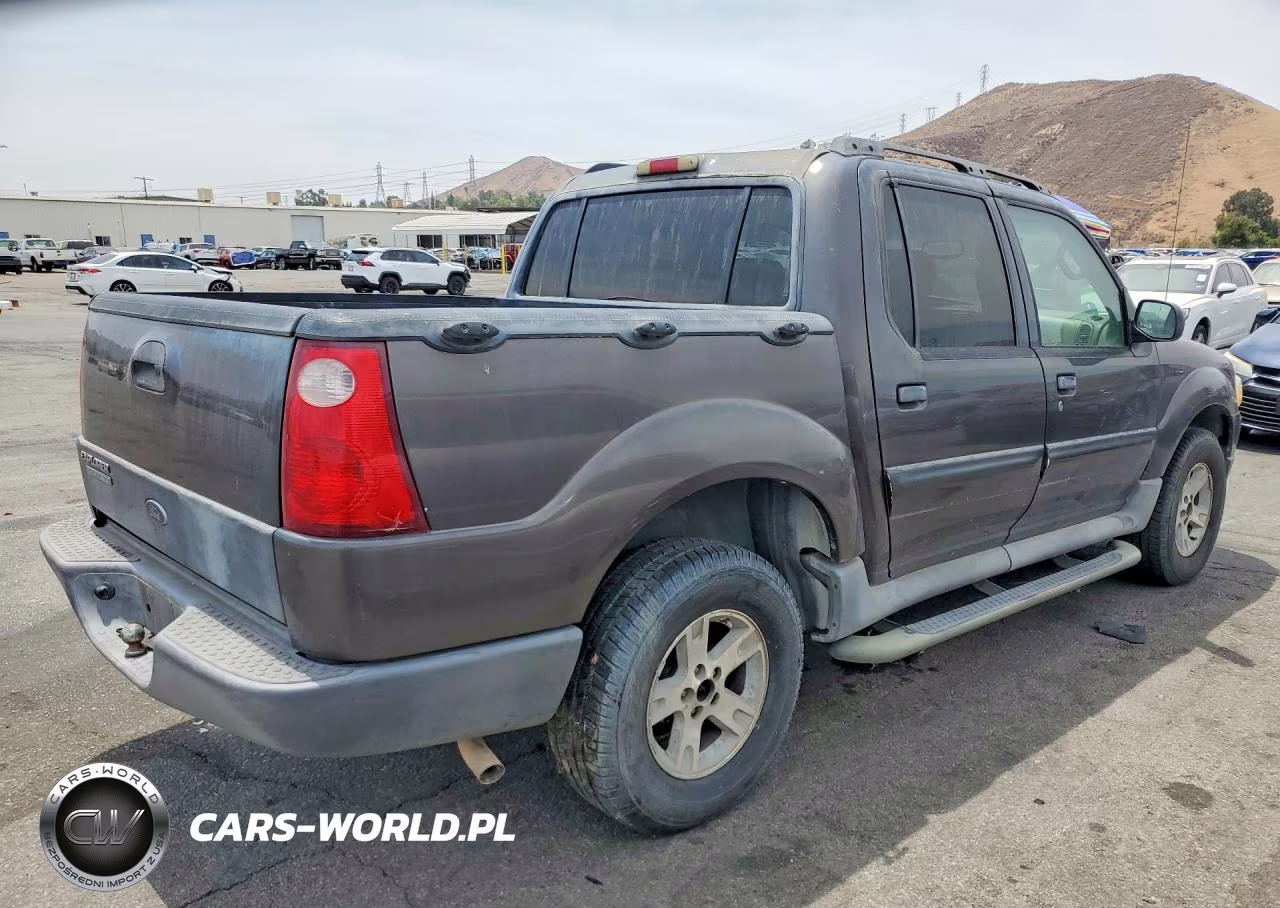 2005 Ford Explorer Sport Trac VIN:1FMZU67K95UB77518 - 3