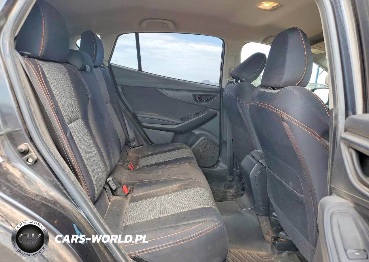 2019 Subaru Crosstrek Premium VIN:JF2GTACC5K8330255 - 11
