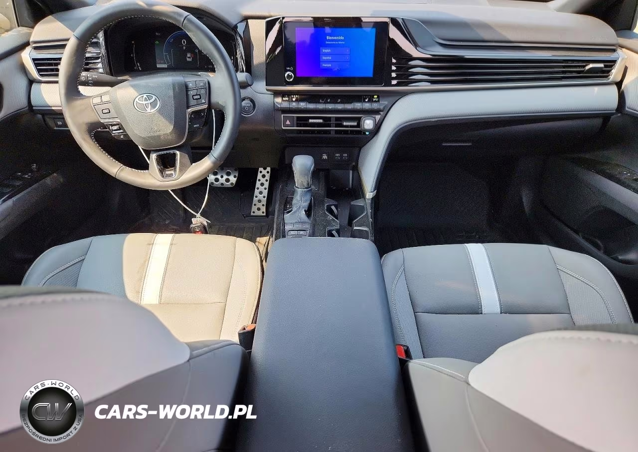 2025 Toyota Camry Se VIN:4T1DBADK0SU526455 - 8