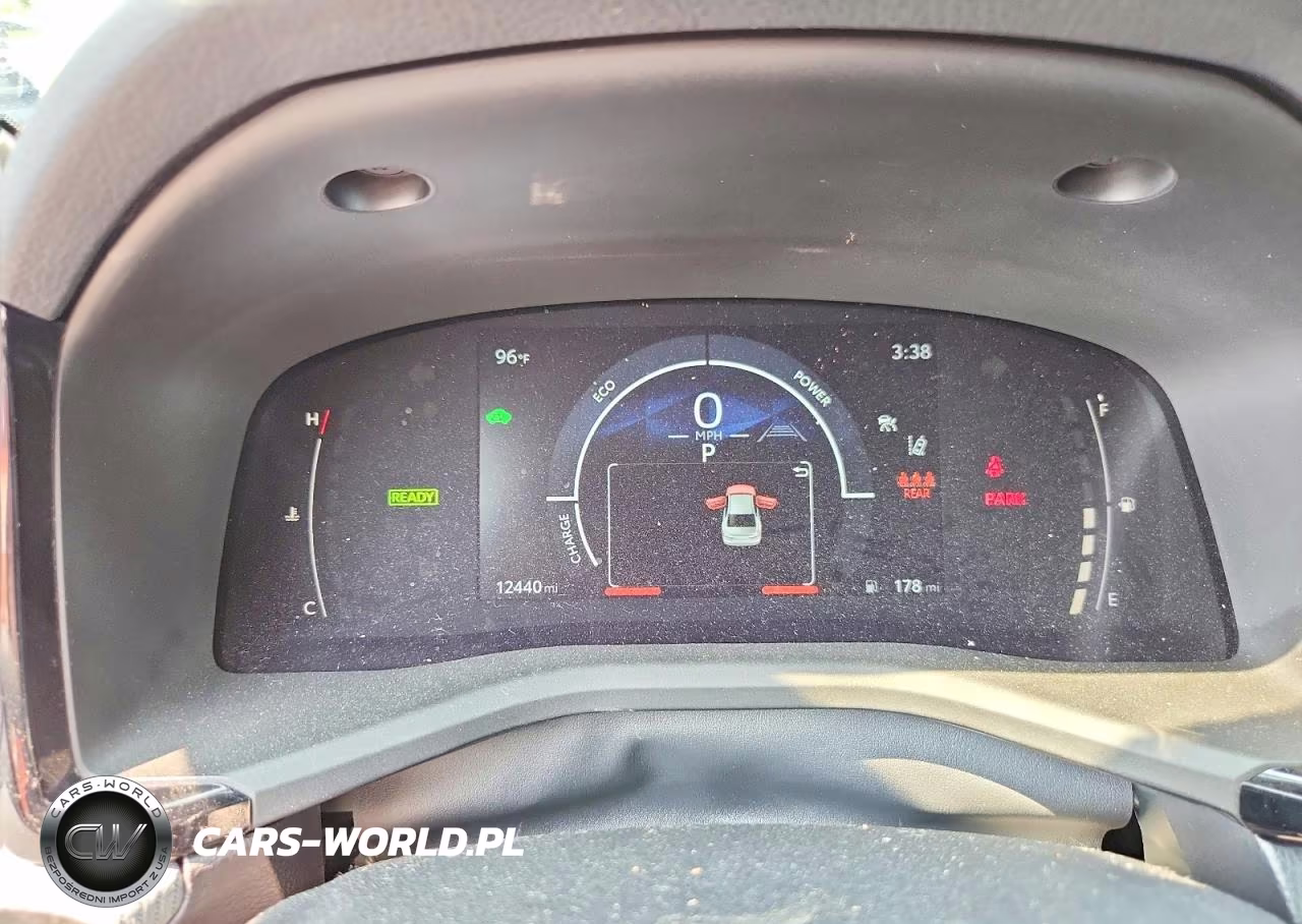 2025 Toyota Camry Se VIN:4T1DBADK0SU526455 - 9