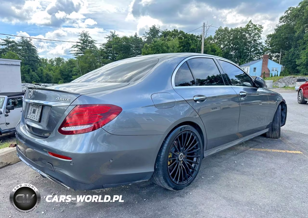 2017 Mercedes-Benz E 300 4Matic VIN:WDDZF4KB8HA079800 - 3