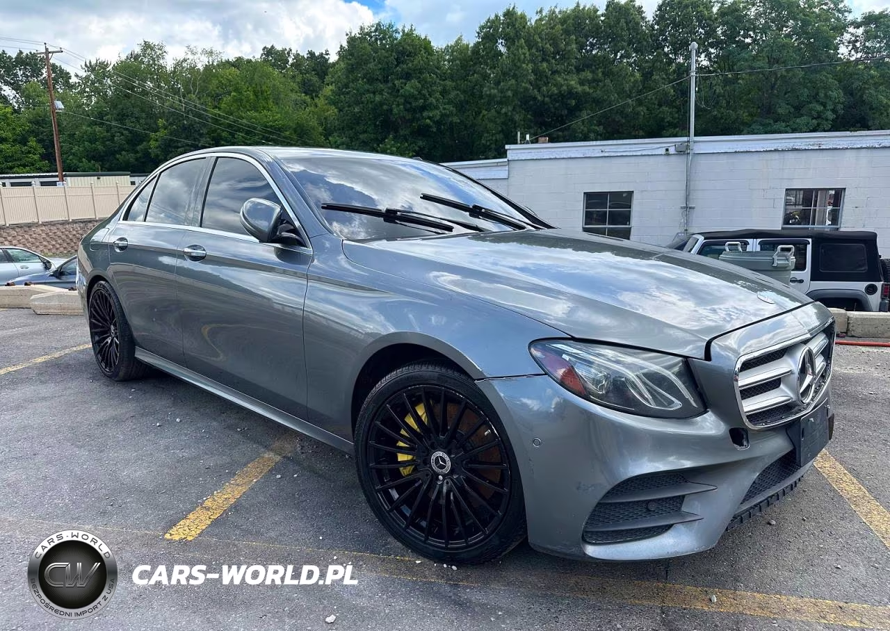 2017 Mercedes-Benz E 300 4Matic VIN:WDDZF4KB8HA079800 - 4
