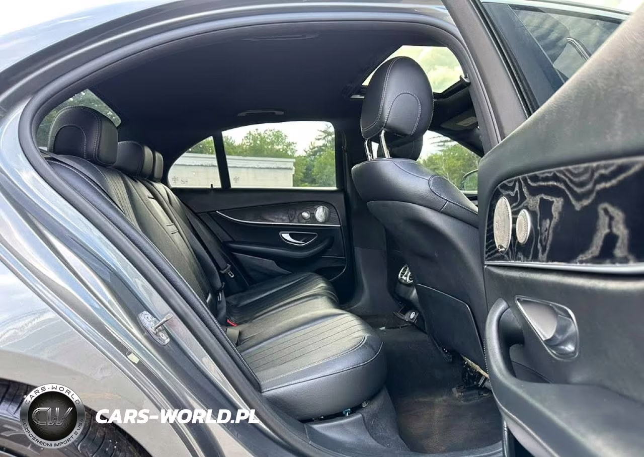 2017 Mercedes-Benz E 300 4Matic VIN:WDDZF4KB8HA079800 - 6