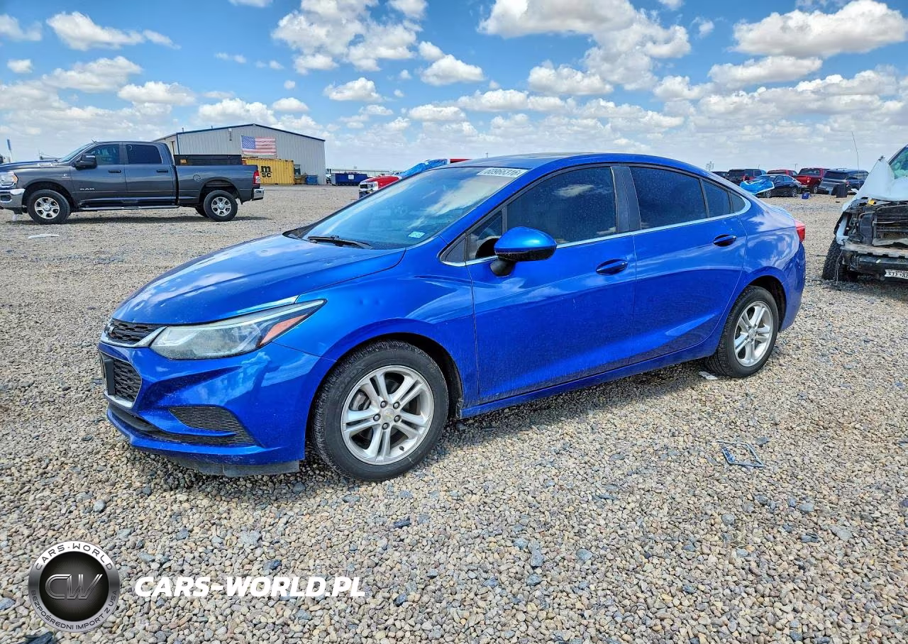 2017 Chevrolet Cruze Lt – zdjęcie 1 z 12