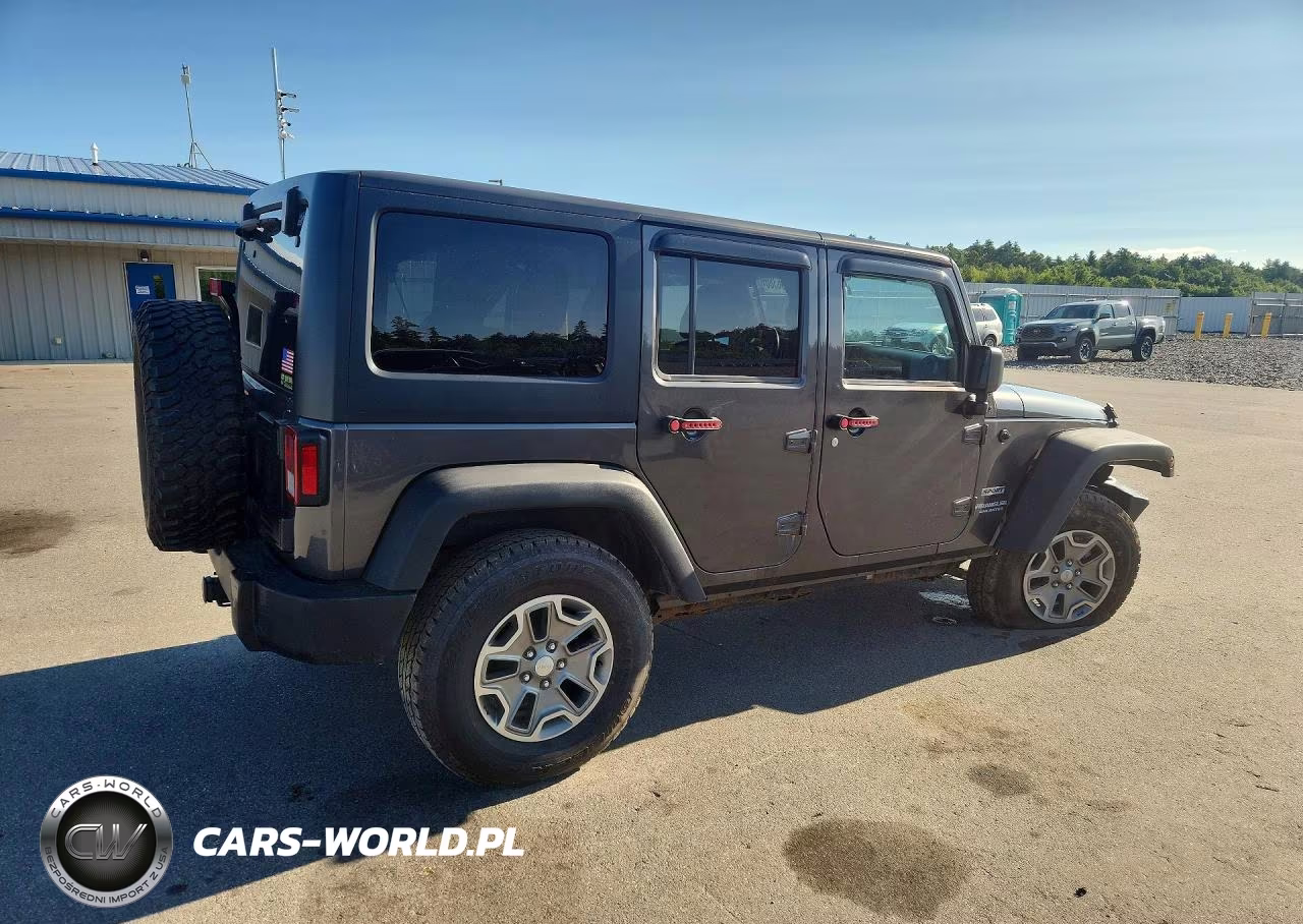 2014 Jeep Wrangler Unlimited Sport VIN:1C4BJWDG0EL265166 - 3