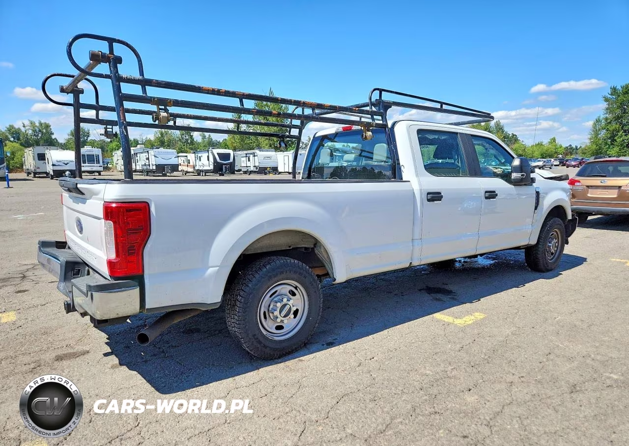 2018 Ford F250 Super Duty VIN:1FT7W2A63JEC08566 - 3