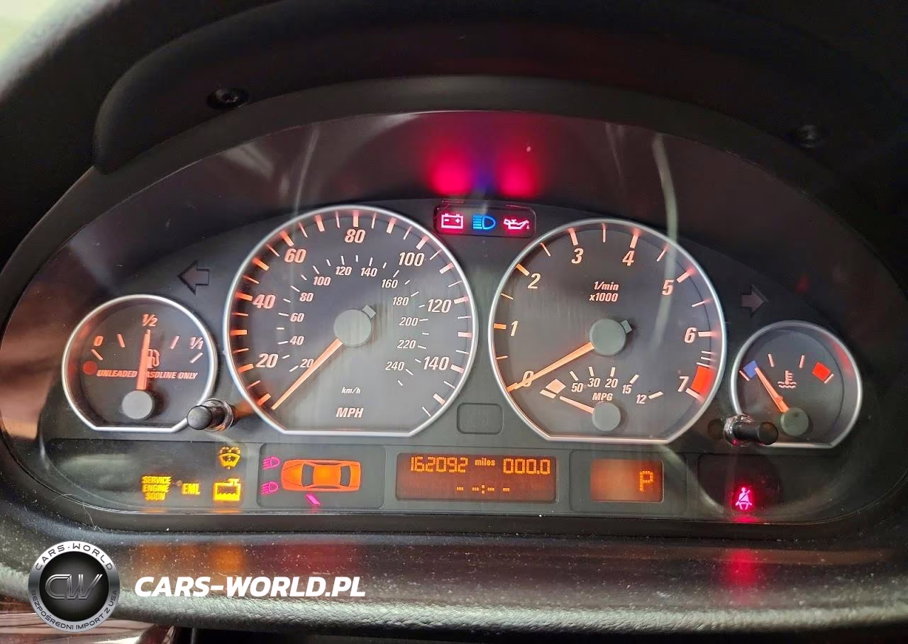 2005 BMW 330 Ci VIN:WBABD53485PL15780 - 9