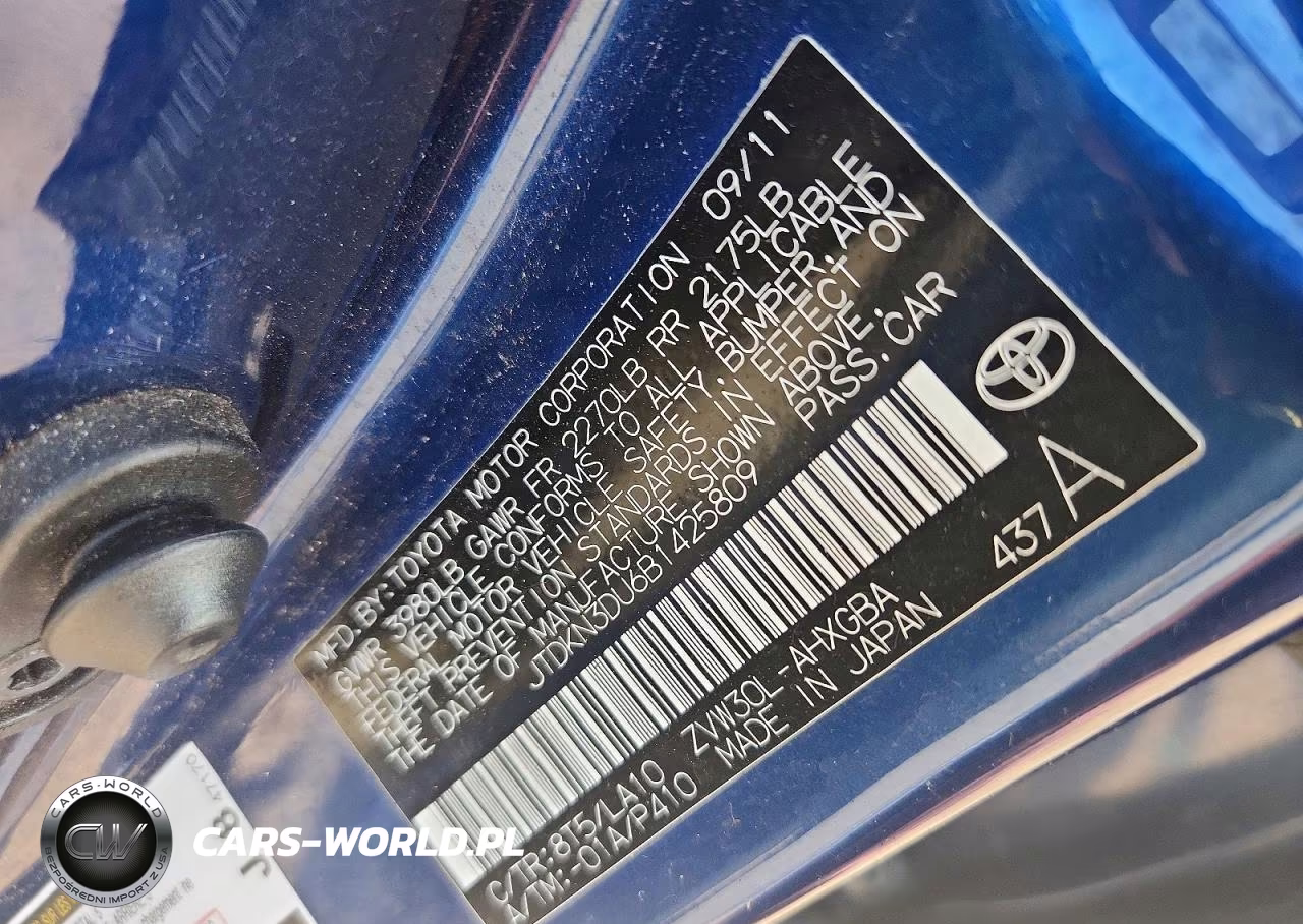 2011 Toyota Prius Four VIN:JTDKN3DU6B1425809 - 12