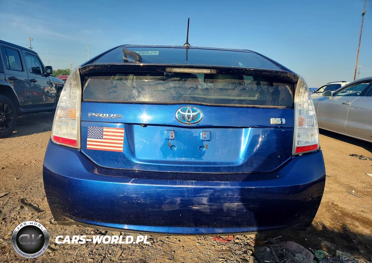 2011 Toyota Prius Four VIN:JTDKN3DU6B1425809 - 6