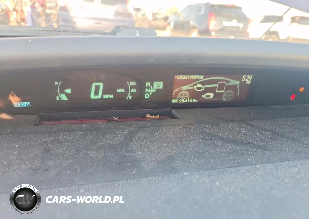 2011 Toyota Prius Four VIN:JTDKN3DU6B1425809 - 9