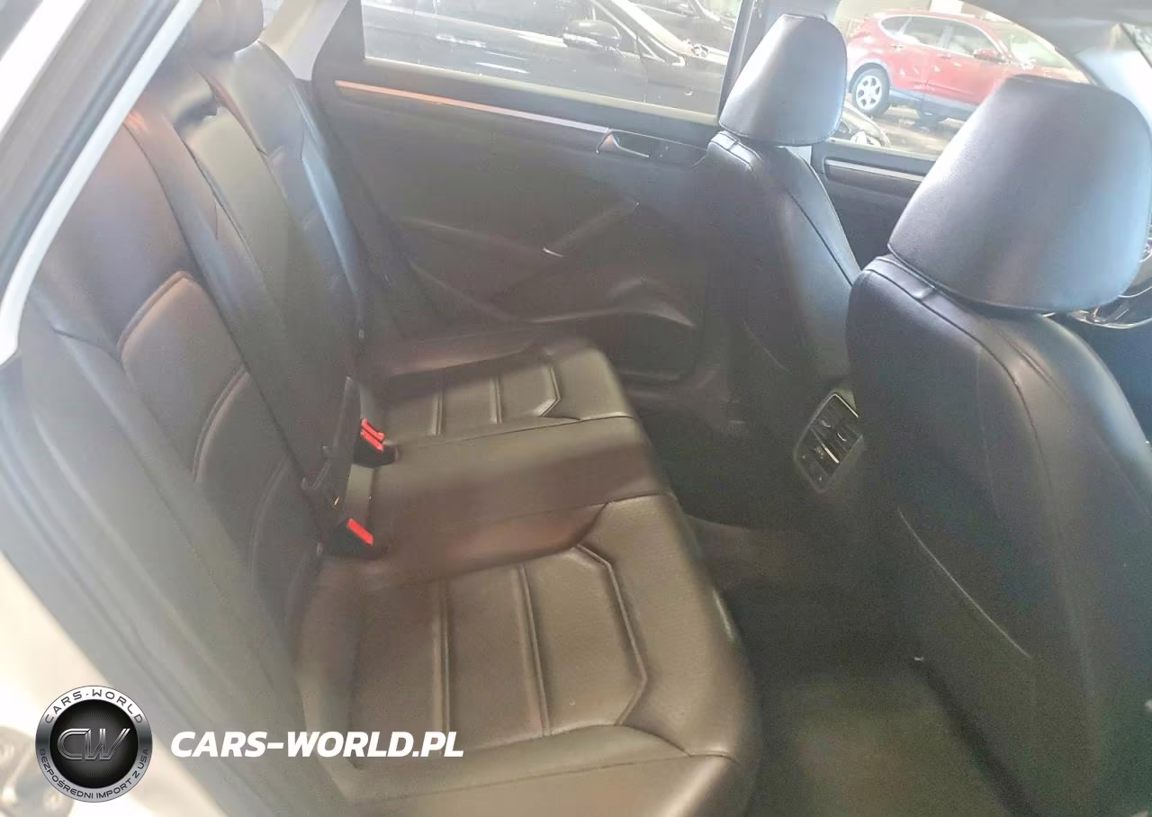 2017 Volkswagen Passat Se VIN:1VWGT7A31HC011281 - 10