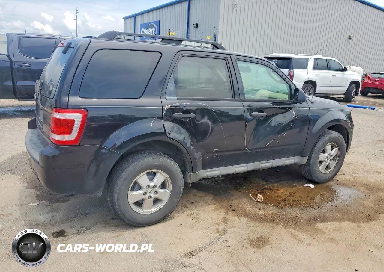 2009 Ford Escape Xlt VIN:1FMCU03729KB46651 - 3
