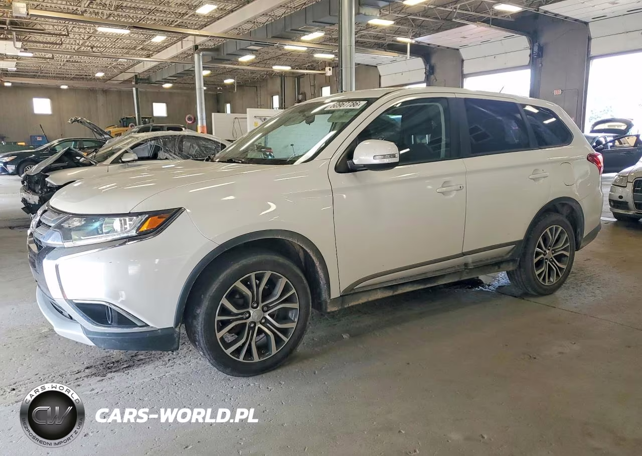 2016 Mitsubishi Outlander Se