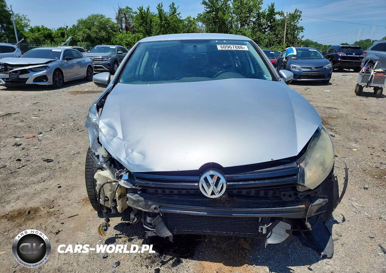 2013 Volkswagen Golf VIN:WVWDM7AJ0DW020838 - 5